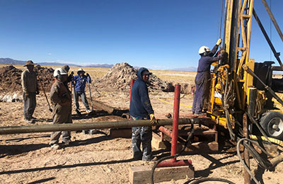 2000 toneladas de revestimiento sin soldadura para proyecto de oleoducto en Libia