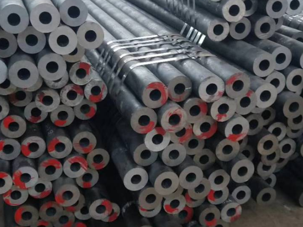 Difference between hot-rolled and cold-rolled seamless steel pipe