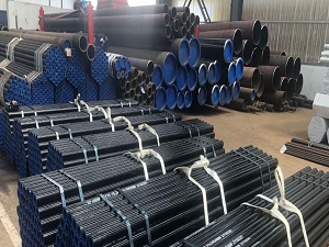 How to distinguish between welded steel pipe and  seamless carbon steel pipe?