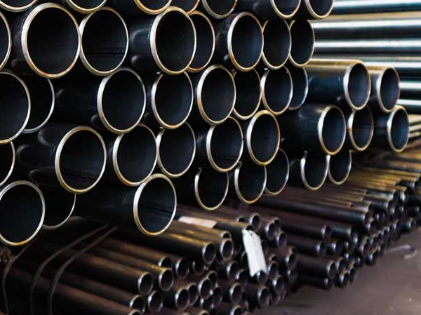 Measures to improve wall thickness accuracy of seamless steel tubes