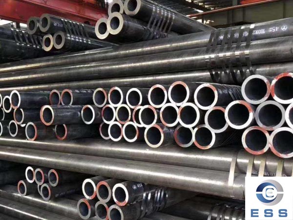 Standards and uses of seamless steel pipes