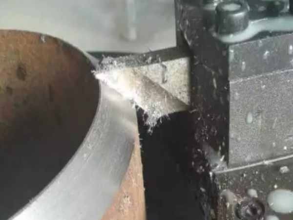 How to make high-quality pipe beveling?