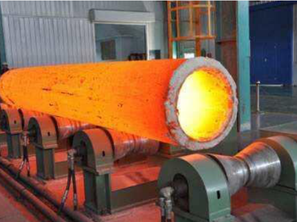 Normalizing process of seamless carbon steel pipe