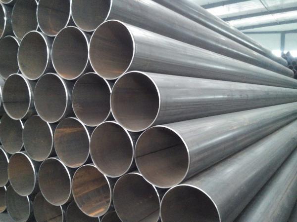ERW vs Seamless Pipe: Understanding the Differences