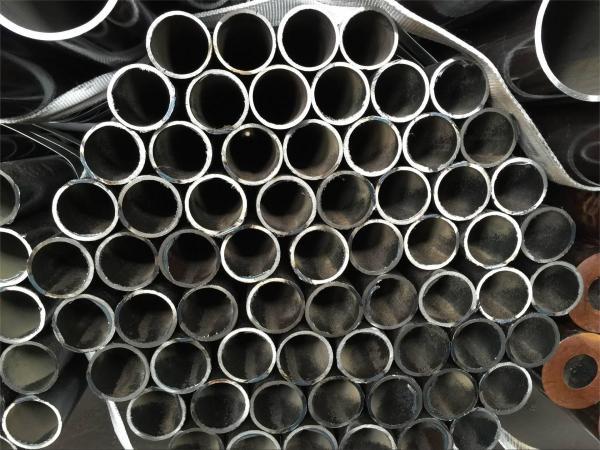 High-Performance Seamless Carbon Steel Pipe