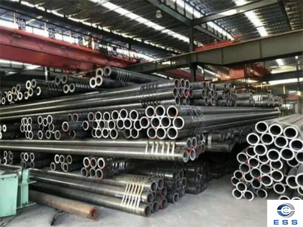 The surface blemish of seamless steel pipes