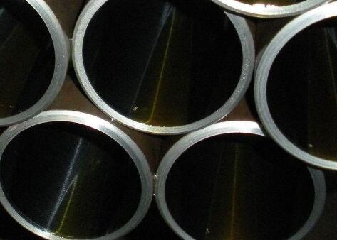 Hot rolled seamless steel tube