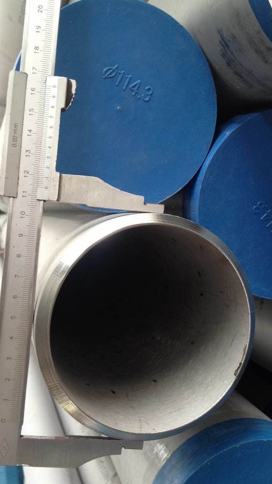Dimensional inspection of seamless stainless pipe