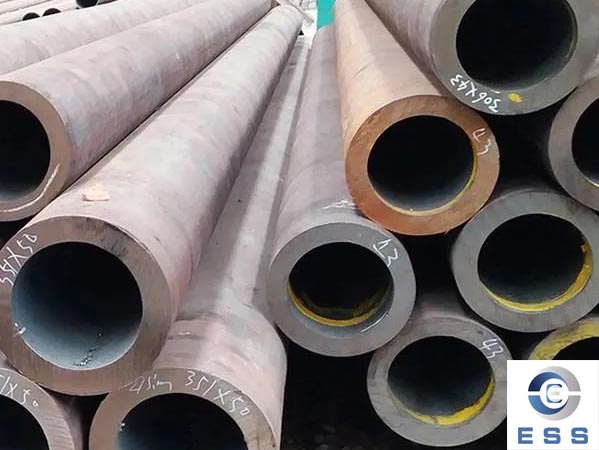  structural seamless steel pipe