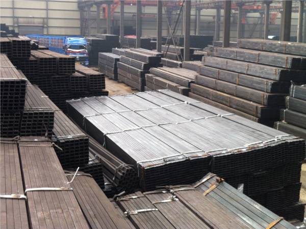 Square tubes ready for loading in warehouse